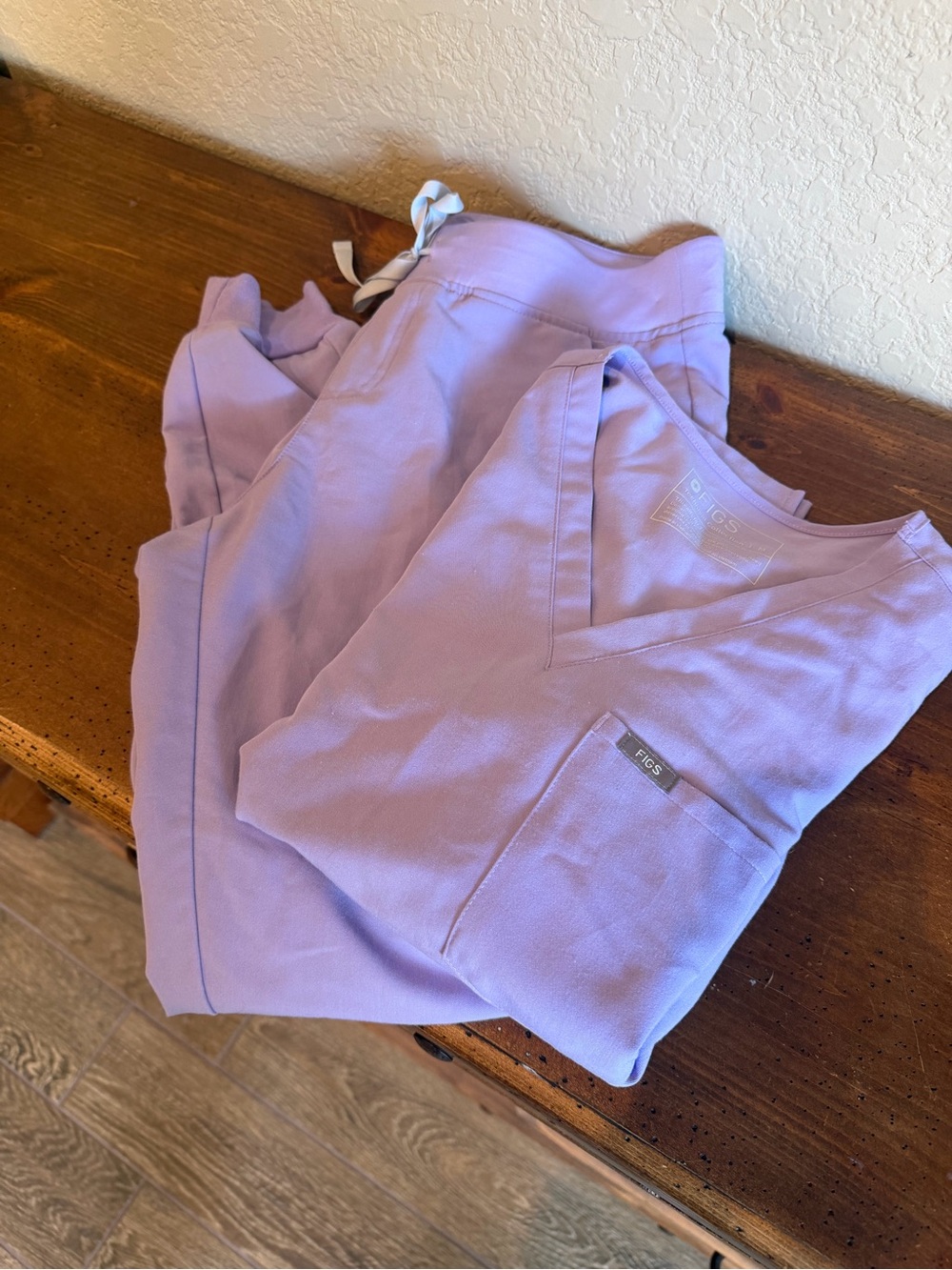 FIGS Lilac Scrub Top and Jogger Pants Set